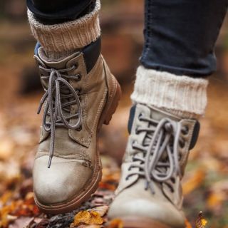 🌿 Odhalte tajemství vlněných ponožek! 🌿 Nebaví vás studené nohy během zimy? 😨 Vlněné ponožky jsou klíčem k teplým a suchým...